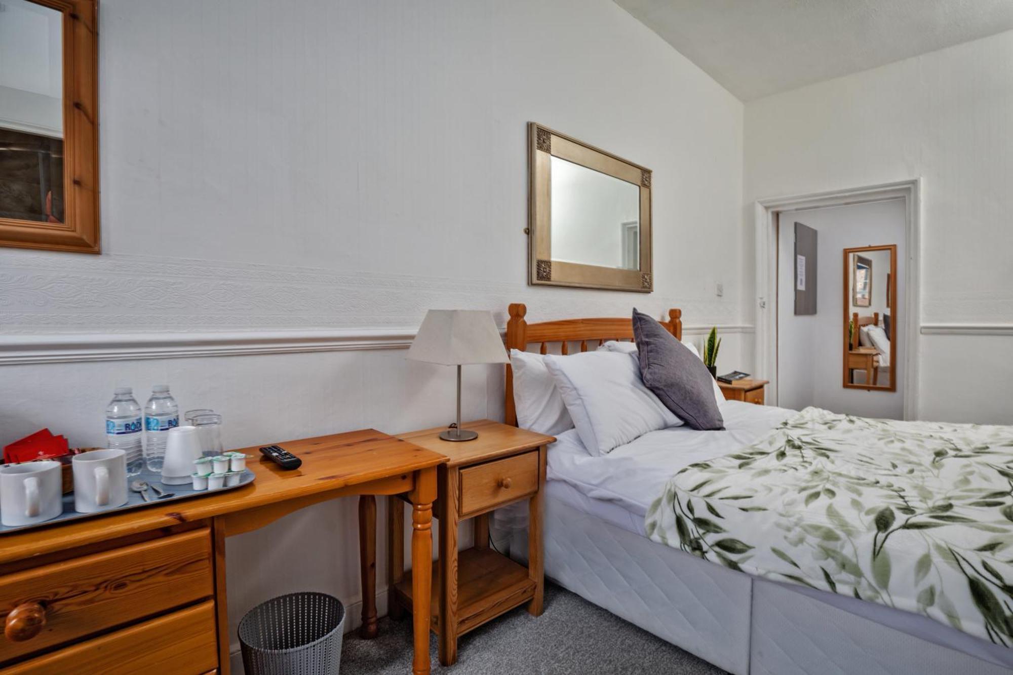 Serenity Guest House Scarborough Extérieur photo