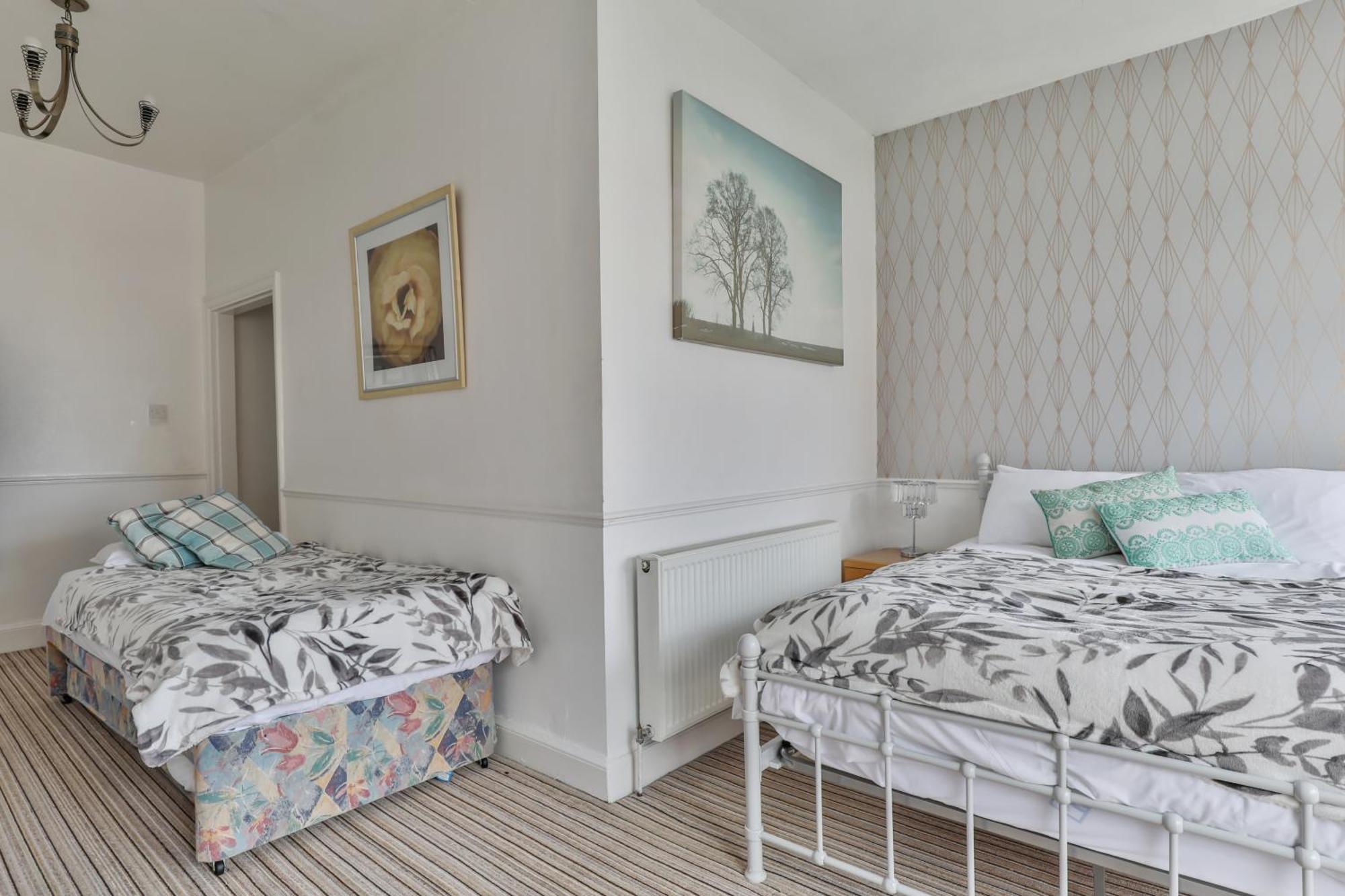 Serenity Guest House Scarborough Extérieur photo